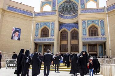 نماز ظهر عاشورا به یاد آخرین نماز سالار شهیدان در تبریز