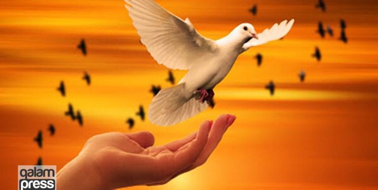 آزادی همزمان ۲۰ زندانی جرائم غیرعمد با اهدای هزینه تاج گل مراسم ترحیم در تبریز