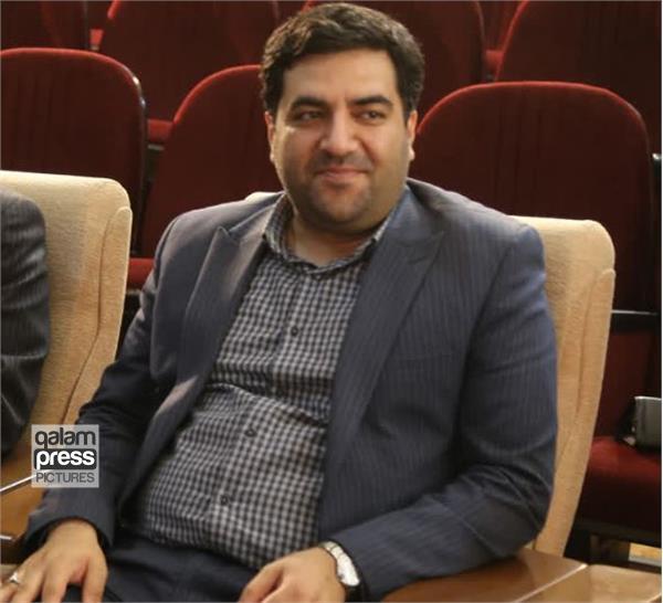 استاد شهریار وجهه شعر فارسی را تعالی بخشید
