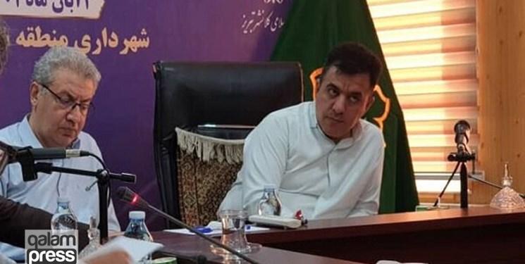 تاکید شهردار تبریز بر تعیین تکلیف کاربریهای آموزشی و ورزشی منطقه صنعتی مایان/ زمین ۲۰۰ هکتاری ورزشی در غرب تبریز