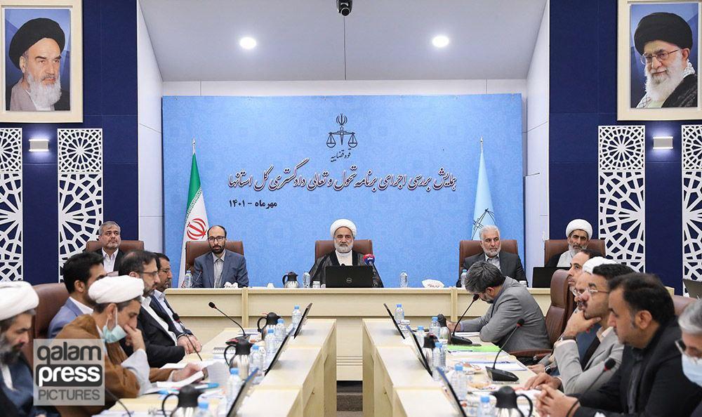 مسئولان قضایی از آمار گرایی خارج شوند/ قضات با زندانیانی که برایشان حکم حبس صادر کردند ملاقات کنند
