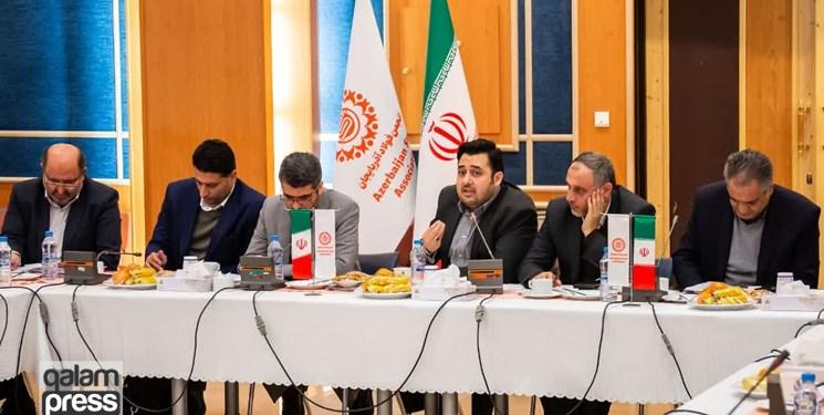 تصمیم مدیران وزارتخانه نباید پشت درهای بسته گرفته شود/میزان فروش فولاد آذربایجان ۱٫۳ برابر فولاد مبارکه