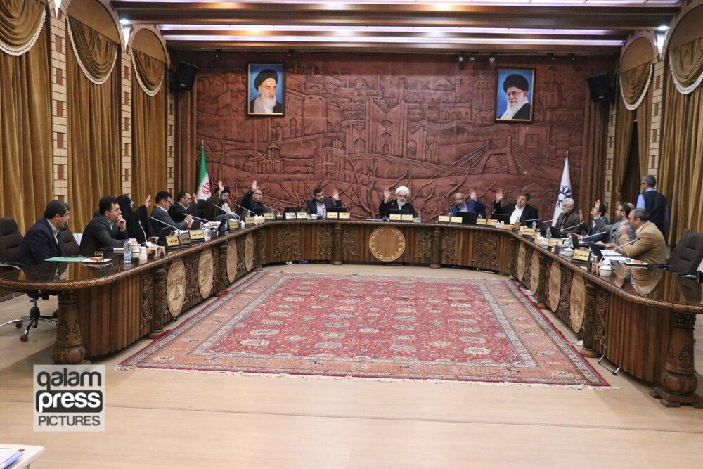 موافقت اعضای شورای شهر تبریز با لایحهای برای بهبود وضعیت کارگران شهرداری