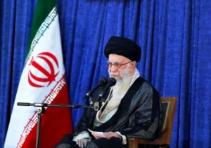 دیدار اعضای کنگره ۱۰ هزار شهید آذربایجان شرقی با امام خامنه‌ای