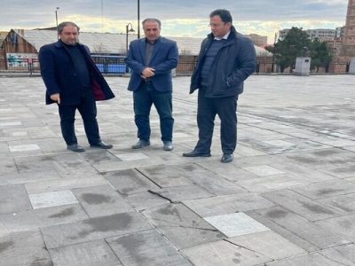 سنگفرش صفه شمالی مقبره الشعرا بهسازی می‌شود