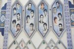 نصب کتیبه سنگی شهدای آذربایجان در میدان راه‌آهن تبریز