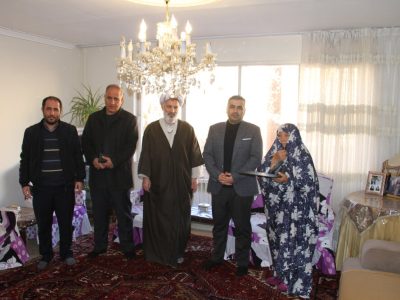 دیدار شهردار منطقه ۳ تبریز با مادر معظم شهید والامقام نادر خوش اخلاق