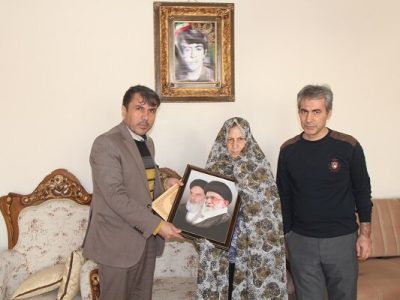 دیدار مدیرعامل سازمان حمل و نقل مسافر شهرداری تبریز با خانواده شهید والامقام «ابراهیم فیضی صرافی»