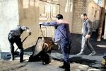 چاله زدایی در ۶۸ محله شهرداری ناحیه سه منطقه ۴ با توزیع ۷۰۰ تن آسفالت