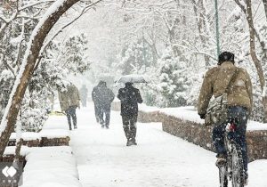 برف مدارس ۸ شهر آذربایجان‌شرقی را تعطیل کرد
