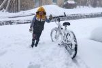 برف برای سومین روز مدارس برخی مناطق آذربایجان‌شرقی را تعطیل کرد