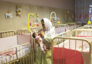 روایت آغوش‌های مادرانه برای نوزادان بی‌مادر!