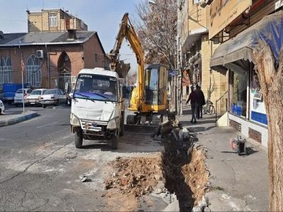 آغاز عملیات حفاری جداول جوب در شنب‌غازان تبریز