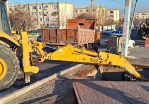 جمع آوری ۵۲۰۰ تن لجن از کانال های جنوب غرب تبریز