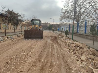 پاکسازی و جمعآوری نخاله از محل فاطمیون شهرک امام خمینی (ره)