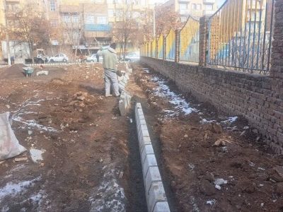 احداث پارک محله ای خیابان شهید برقی خطیب آغاز شد
