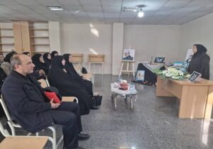 برگزاری نشست بصیرت افزایی با محوریت گرامیداشت سردار سلیمانی در پارک بانوان شمس تبریزی