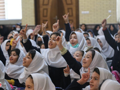 آموزش مصرف بهینه انرژی گاز و ایمنی و مخاطرات گاز گرفتگی برای دانش آموزان دبستانی