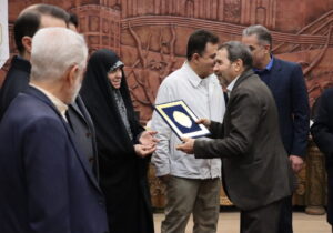 تجلیل شهردار و اعضای شورای اسلامی شهر تبریز از پدران شهدا
