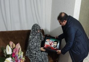 دیدار شهردار منطقه ۱۰ تبریز با خانواده شهید والامقام «حسن فرجی»