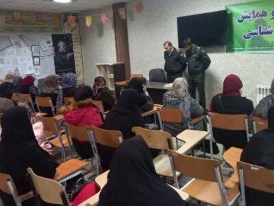 برگزاری کارگاه آسیب‌شناسی و هوش مصنوعی با حضور جناب سرهنگ احدی در بوستان قرآن