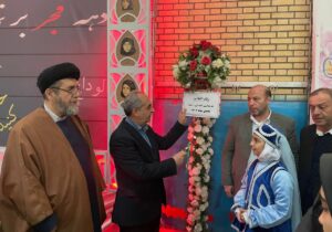 دبیرستان شهدای زینبیه میانه نماد مقاومت در برابر دشمنان است/ داستان «دهقان فداکار» صبغه ملی دارد/ دستیابی به توسعه، مستلزم کارآمدی نظام آموزشی است