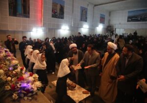 برگزاری جشن میلاد امام حسین (ع) در مدرسه ۱۳ آبان واقع در کوی لاله