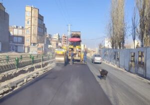 آسفالت‌ریزی ۲۸۸ مسیر و محله توسط شهرداری منطقه ۲ از ابتدای سال جاری