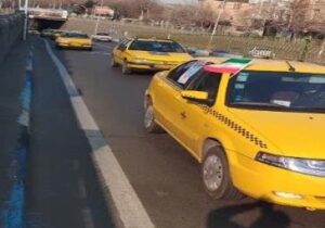 رژه تاکسی های تبریز بمناسبت سالگرد پیروزی انقلاب اسلامی ایران
