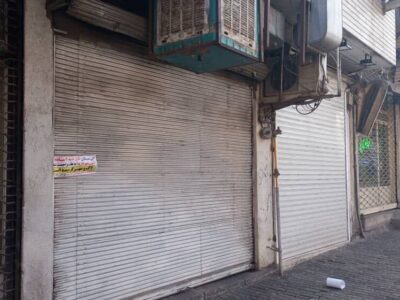 پلمپ ۱۳ مغازه متخلف درخیابانهای طالقانی، ابوریحان و پاستور به دلیل ایجاد سد معبر