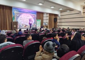 آیین اختتامیه مسابقات حفظ "سوره فجر" و نقاشی "تبریز من" در فرهنگسرای ارم برگزار شد