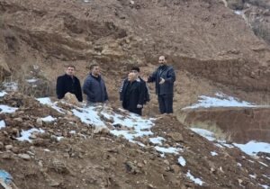 دیوار حائل سنگی در مسیر قطران شهرک ارم احداث می شود