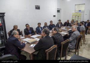 دستور استاندار آذربایجان شرقی برای تسریع در مرمت دبیرستان فردوسی تبریز/ وقتی مدیران سازمان ها در کلاس دبیرستان برای تصمیم گیری نشستند