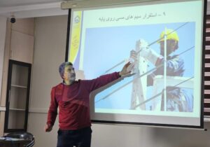 برگزاری کارگاه آموزشی تعویض سیم با کابل خودنگهدار  به صورت خط گرم در برق تبریز