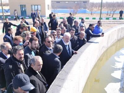بازدید وزیر نیرو از تصفیه خانه فاضلاب شهرستان سراب