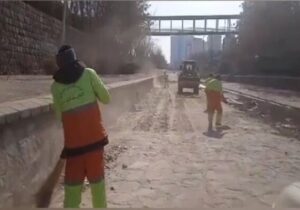 پاکسازی ۲۰ هزار متر مربع از محدوده داخل مهران رود