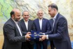 امضای توافق‌نامه سه‌جانبه احداث ۲۱۵ میلیارد تومان مدرسه در سطح آذربایجان شرقی