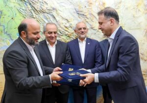امضای توافق‌نامه سه‌جانبه احداث ۲۱۵ میلیارد تومان مدرسه در سطح آذربایجان شرقی