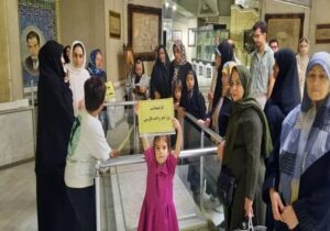 برگزاری تور گردشگری شهروندی در مقبره‌الشعرای تبریز همزمان با بزرگداشت استاد شهریار