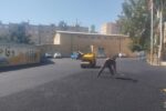 آسفالت ریزی ۳۸۰ تنی چهار مرکز تحصیلی حوزه شهرداری منطقه ۲