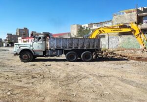 شروع عملیات خاکبرداری و تسطیح زمین در خیابان تازه احداث گلکار