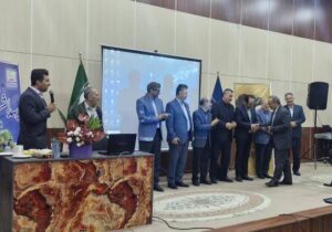 مدیرعامل آبفای آذربایجانشرقی به پاس نقشآفرینی در ارتقای سلامت عمومی تقدیر شد