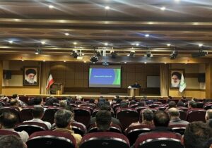 آغاز دوره آموزشی هرس درختان و شکل دهی درختچه های زینتی فضای سبز تبریز