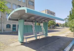 ایستگاههای اتوبوس جنوب غرب تبریز چهره‌ای جدید می‌گیرند
