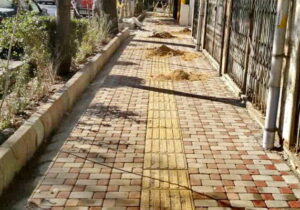 اتمام عملیات سنگفرش پیاده روهای ضلع غربی خیابان خاقانی