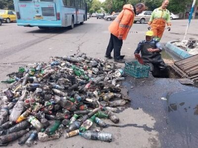 مهار سیلاب در معابر، ثمره تلاش کارگران اگوی خدمات شهری شهرداری تبریز