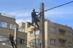 تبدیل شبکه فضار ضعیف هوایی برق تبریز به کابل خودنگهدار در خط پایانی