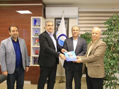 تجلیل از روز حسابدار در آبفای آذربایجان شرقی؛ لوح تقدیر به مدیر امور مالی اهدا شد