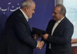 تقدیر مقام عالی وزارت نیرو از مدیر عامل شرکت آب و فاضلاب استان به دلیل انتخاب این شرکت به عنوان شرکت پژوهشی برگزیده
