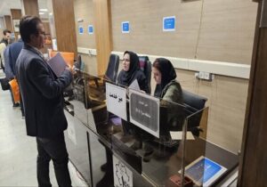 راه اندازی میز خدمت سامانه سرای ۱۰ جدید در واحد شهرسازی و معماری منطقه یک
